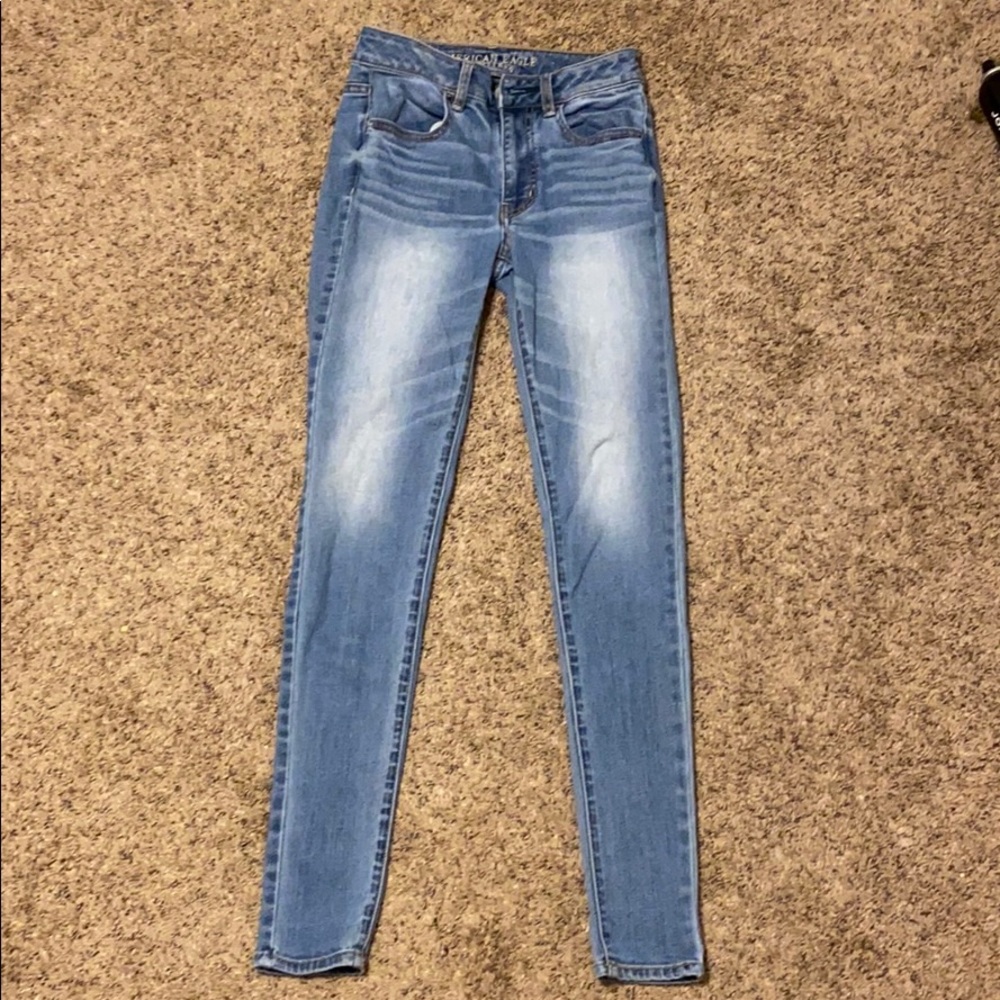 Women’s American eagle light jeans